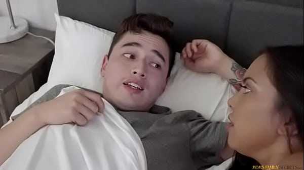 Brunette gets pleasantly fucked in bed , Hookup Tonight on Nude26.com