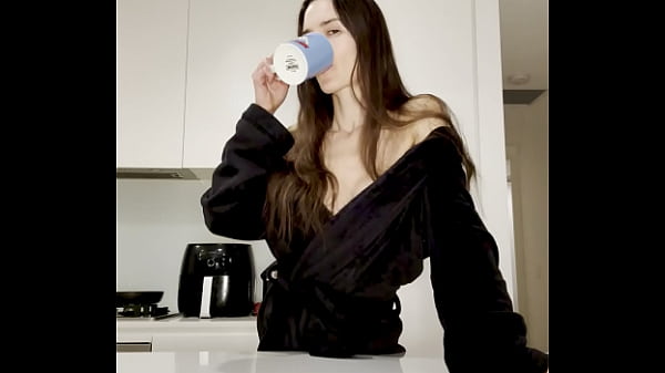 Orgasm in the Kitchen Dildo Sucking Vibrator Fucking MILF