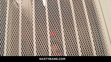 Latex-Clad Anna Claire Clouds’ Hardcore Holes Pumped by Zac Wild!